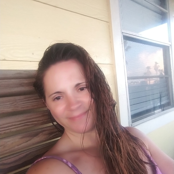 Meet the Posher - Picture 6 of 7